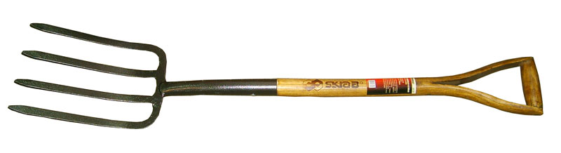 Вилы садовые 4-х зубцевые деревянная V-образная ручка SKRAB